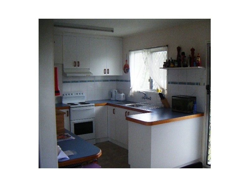 64 shoal point road, Shoal Point QLD 4750