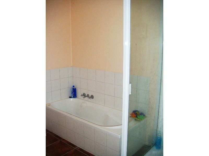 64 shoal point road, Shoal Point QLD 4750