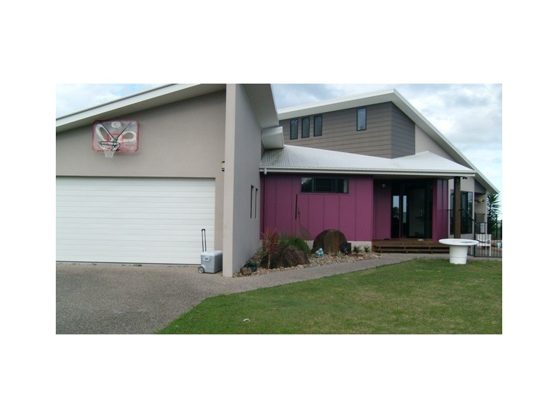 88 Ian Reddacliff Dr, The Leap QLD 4740