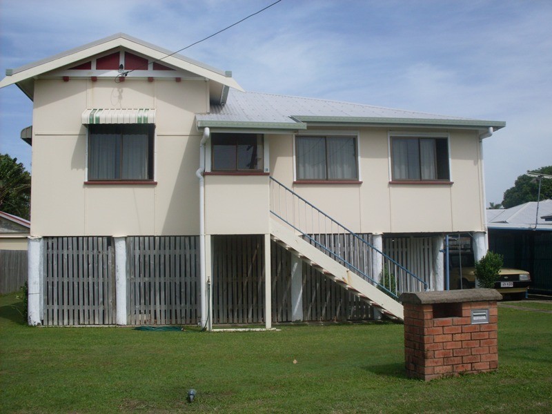 10 Steen Street, South Mackay QLD 4740