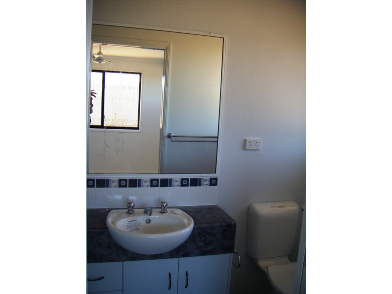 7 Peacock st, Marian QLD 4753