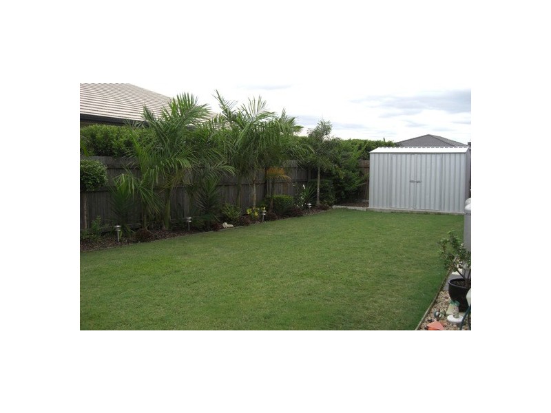 36 Gingham Street, Glenella QLD 4740