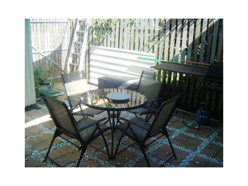 Unit 3/ 4 Kate, East Mackay QLD 4740