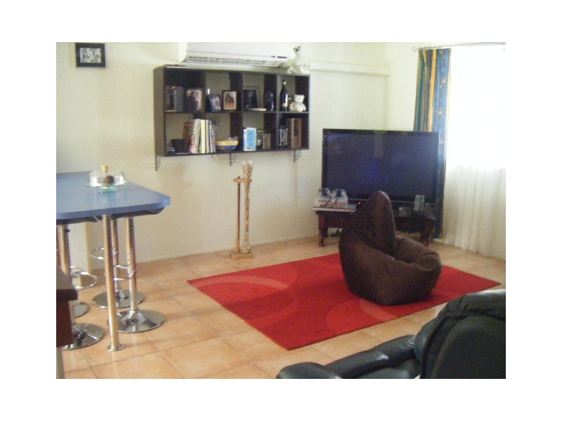Unit 3/ 4 Kate, East Mackay QLD 4740