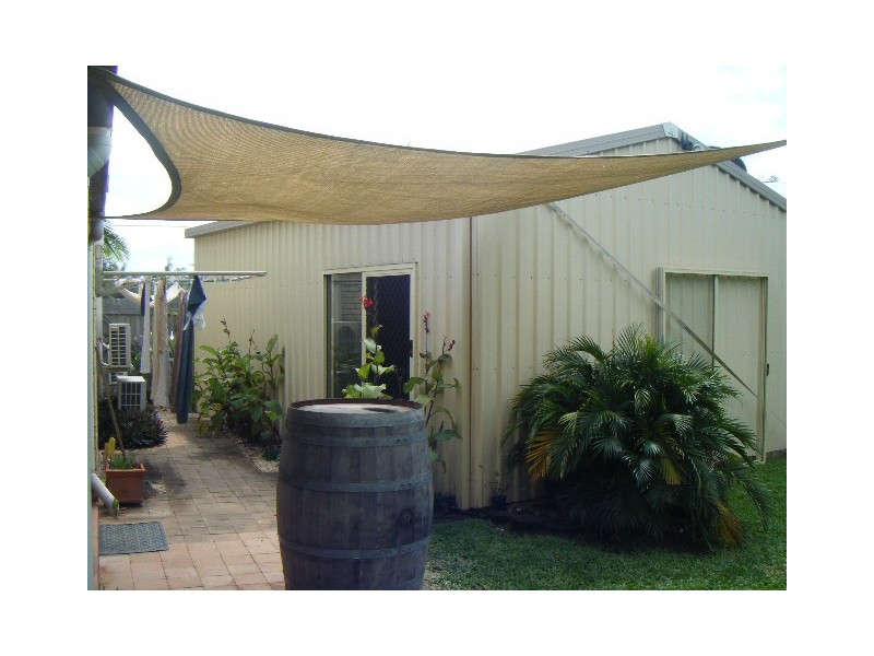 4 Botha Street, Blacks Beach QLD 4740