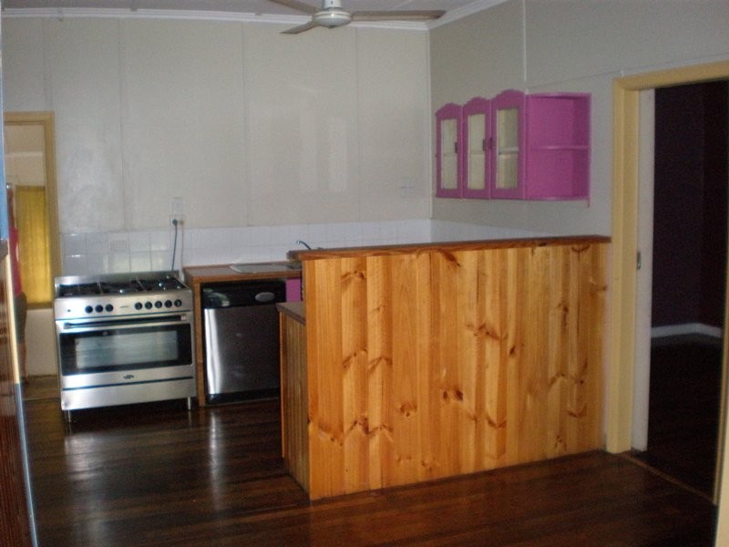 10  Teal Street, Mackay QLD 4740