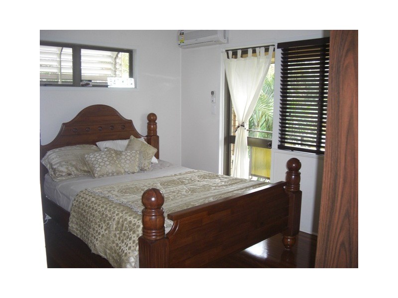 43 Davey Street, Glenella QLD 4740