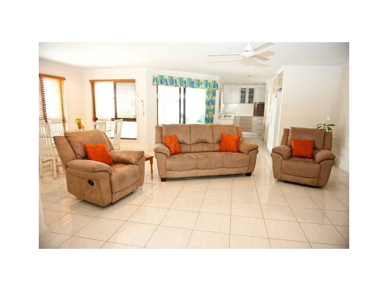 33 Windmill Crossing, Mount Pleasant QLD 4740