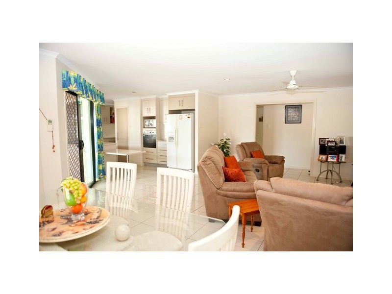 33 Windmill Crossing, Mount Pleasant QLD 4740