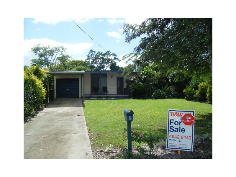 9 Perry Road, Walkerston QLD 4751