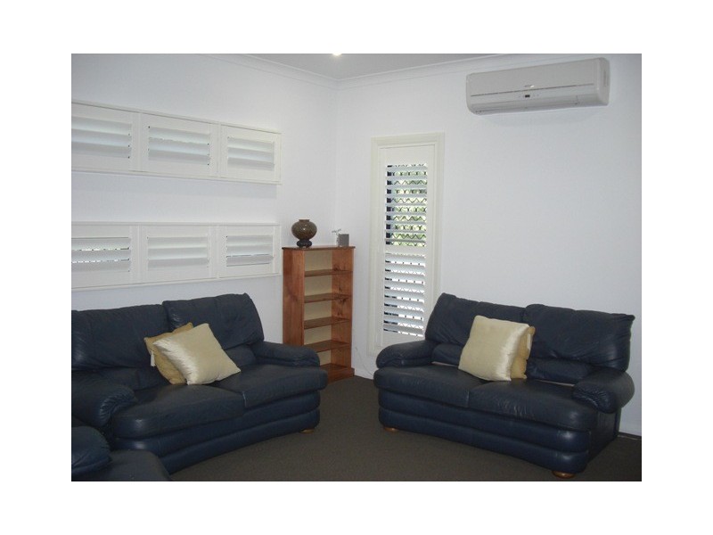 17 Ulladulla Street, Blacks Beach QLD 4740