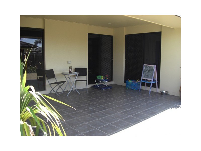 79 Wheeler Drive, Glenella QLD 4740