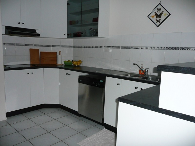 8 Adams Court, South Mackay QLD 4740