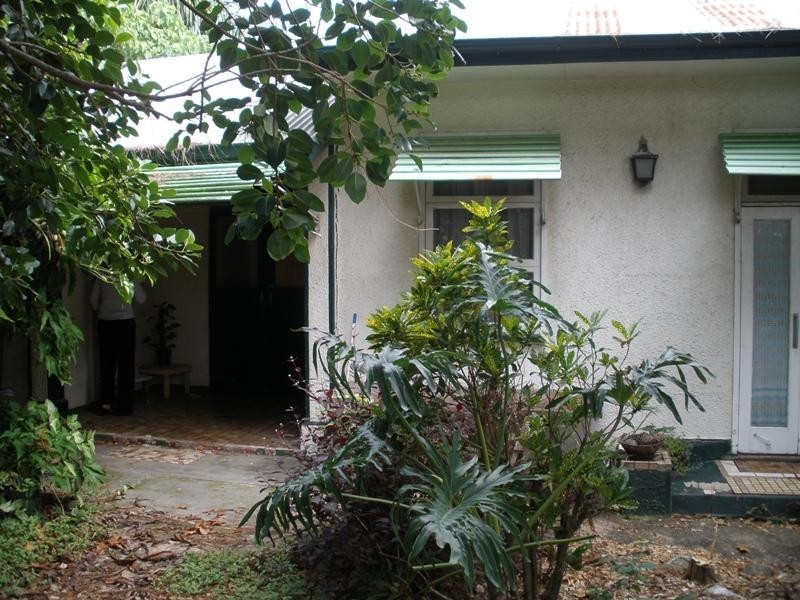 27  Paradise St, South Mackay QLD 4740