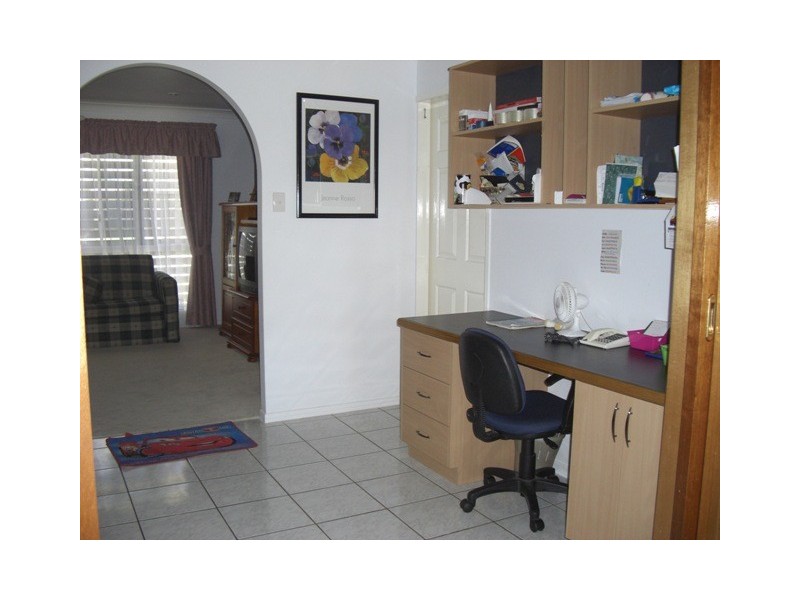 76 Phillip St, Mount Pleasant QLD 4740