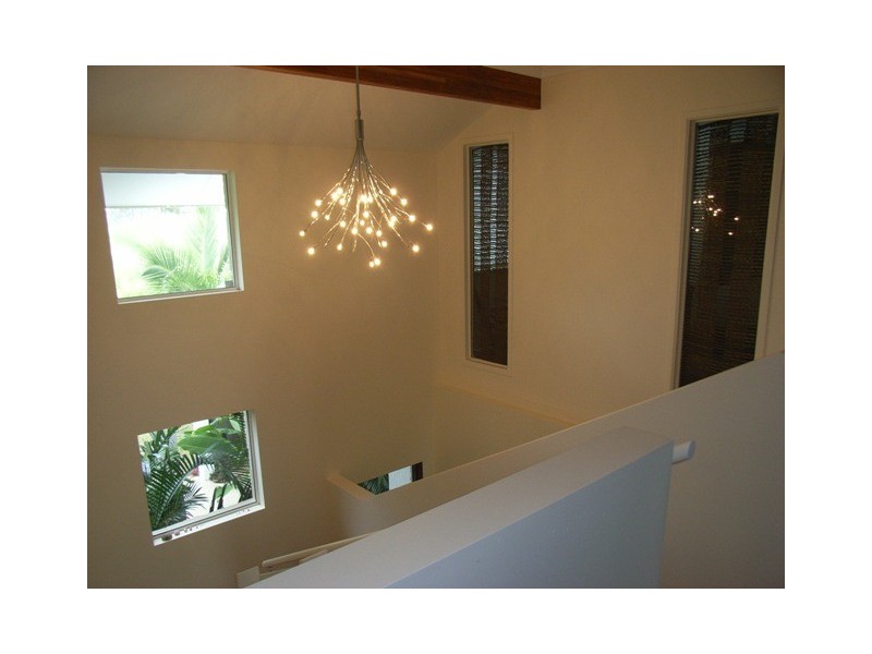 11 Sunrise Place, Blacks Beach QLD 4740