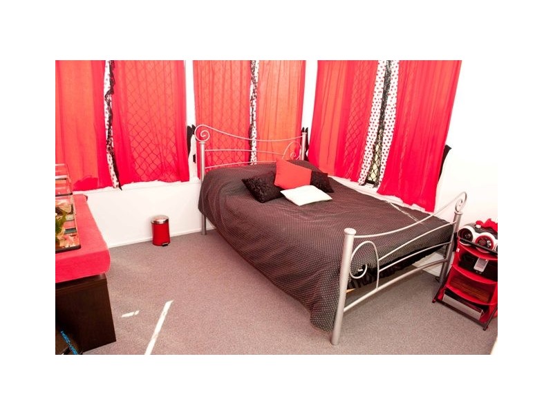 5 Glenwood Park, Andergrove QLD 4740