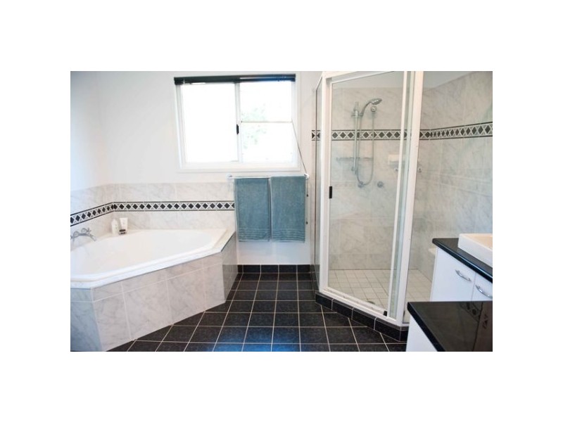 32 Admiral Drive, Dolphin Heads QLD 4740