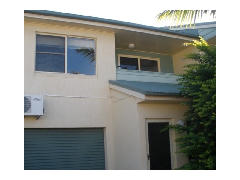 4/93  Evan Street, South Mackay QLD 4740