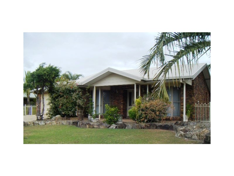 10 Marzan St, Rural View QLD 4740