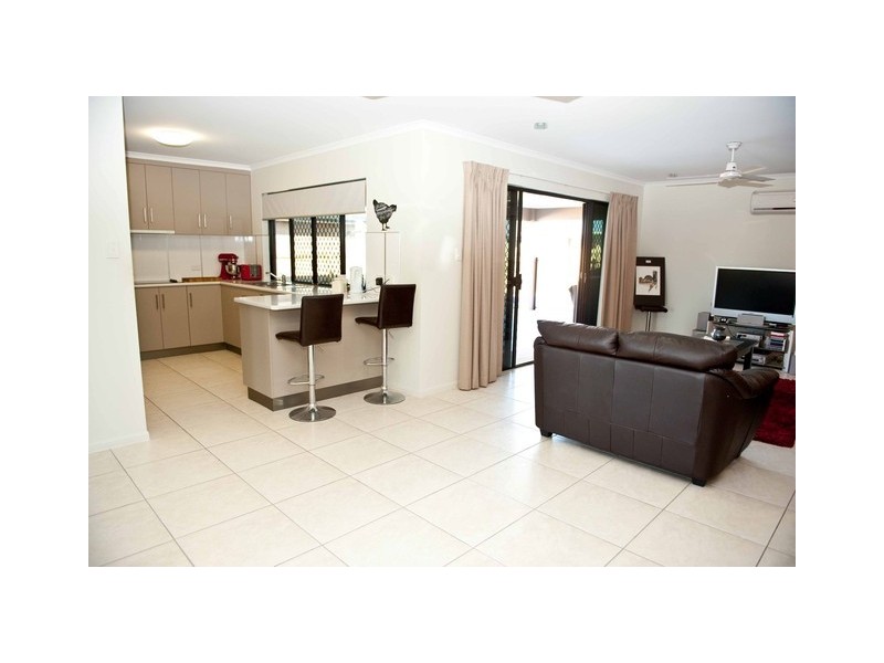 36 Debbiesue Drive, Mount Pleasant QLD 4740