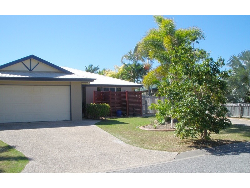 50 Hodges, East Mackay QLD 4740