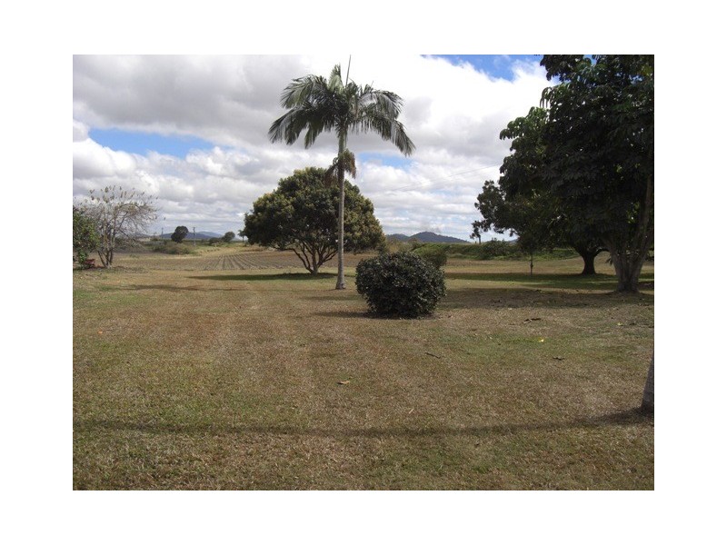 71 Walkers Road, Racecourse QLD 4740