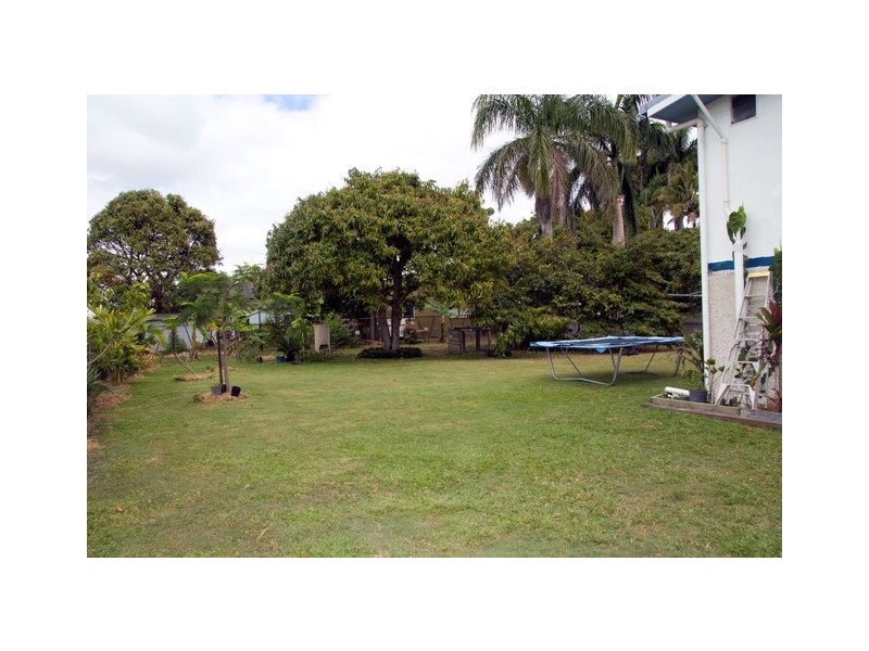 6 Vine Street, North Mackay QLD 4740