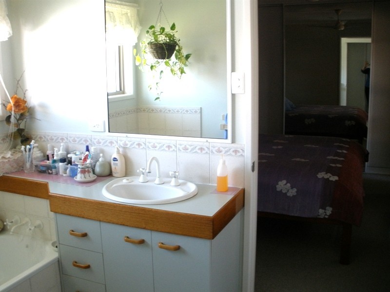 114  Broomdykes Drive, Beaconsfield QLD 4740