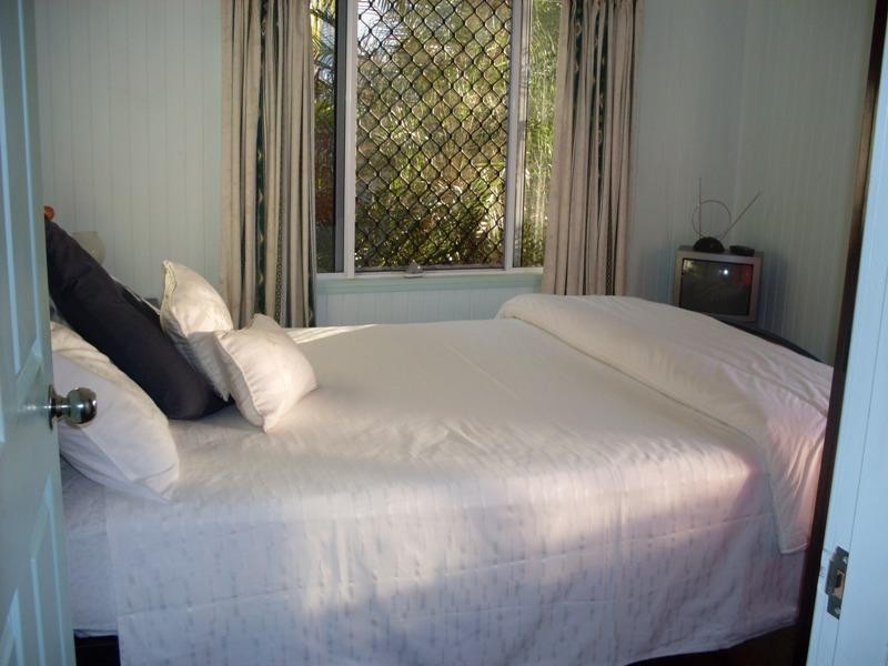 42 Mogford Street, West Mackay QLD 4740