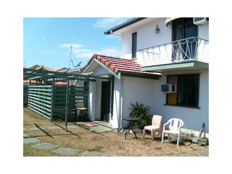 u1a and1b /67 Shakespeare st, East Mackay QLD 4740