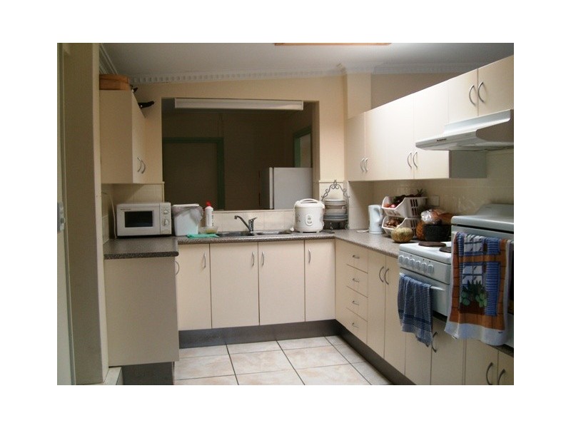 u1a and1b /67 Shakespeare st, East Mackay QLD 4740