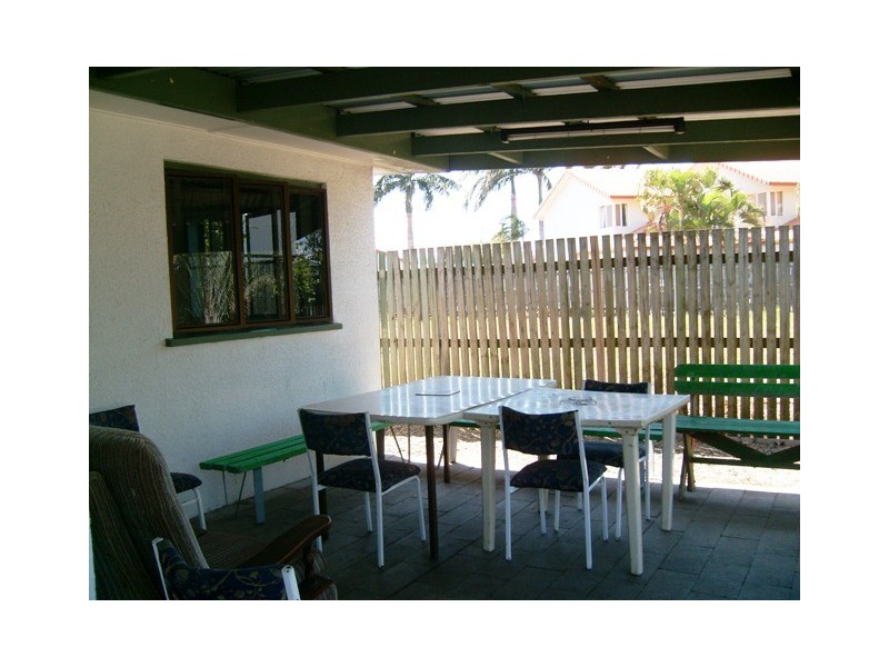 u1a and1b /67 Shakespeare st, East Mackay QLD 4740