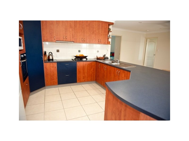 42 Stuart Hindle Drive, Mount Pleasant QLD 4740