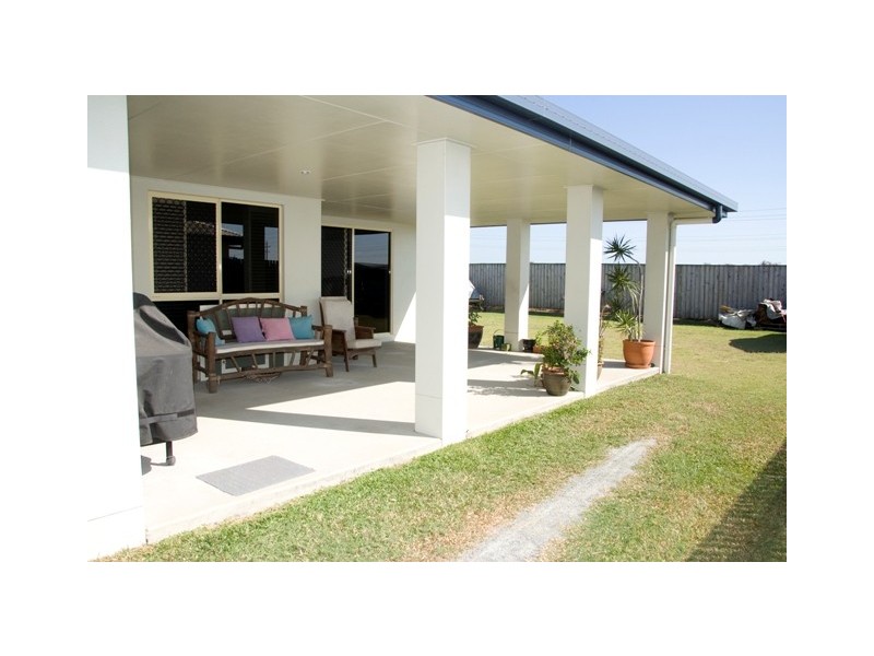 42 Stuart Hindle Drive, Mount Pleasant QLD 4740