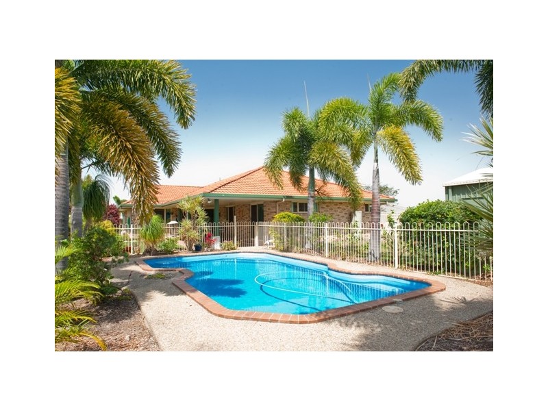 16 Toorak Street, Glenella QLD 4740