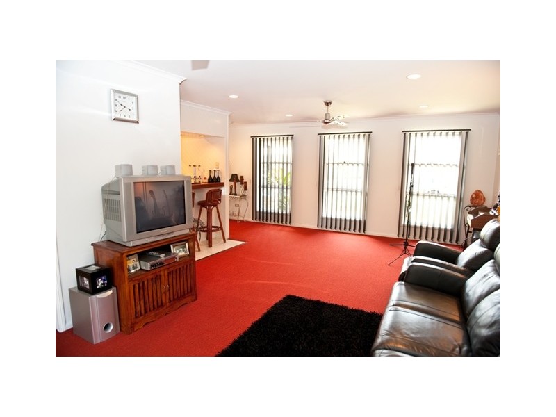 121 Phillip Street, Mount Pleasant QLD 4740