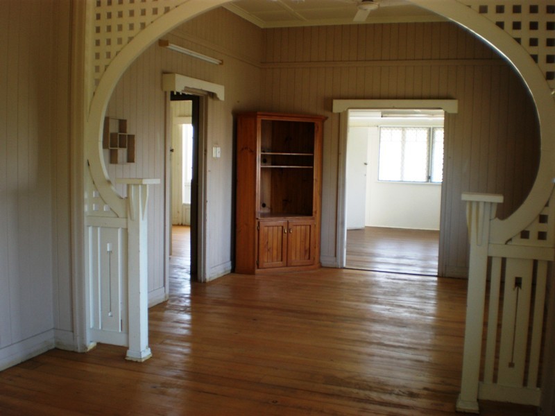 18 Perkins St, North Mackay QLD 4740