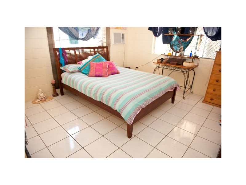 8 Melaleuca Street, Slade Point QLD 4740