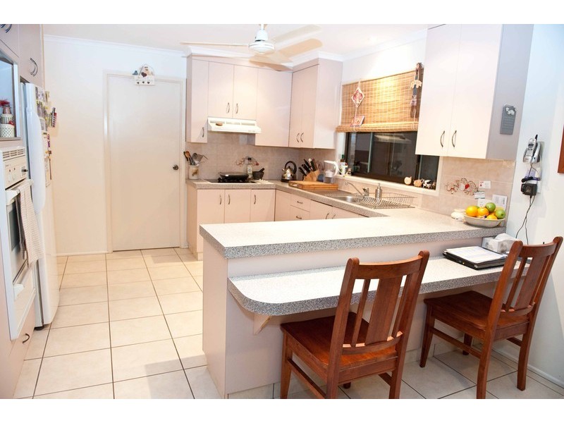 4 Shane Court, Andergrove QLD 4740