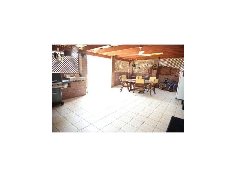 4 Shane Court, Andergrove QLD 4740