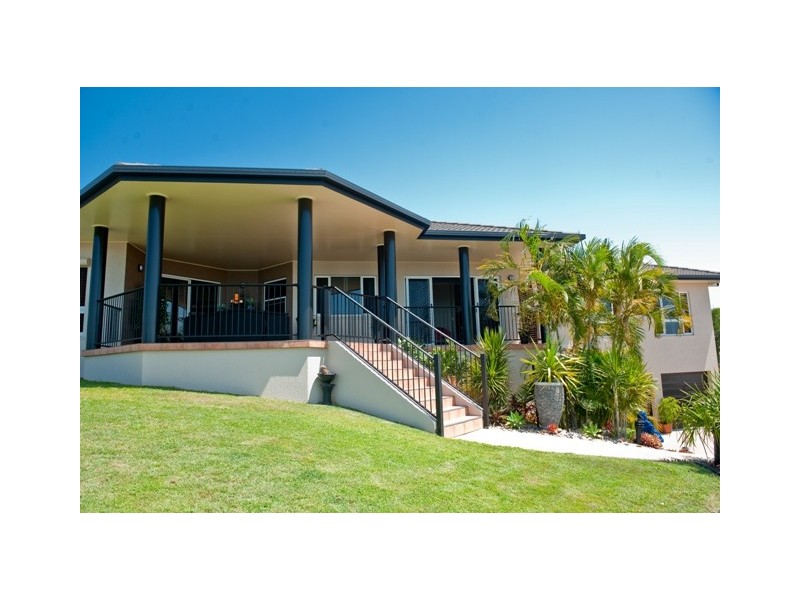 14 Sunrise Place, Blacks Beach QLD 4740