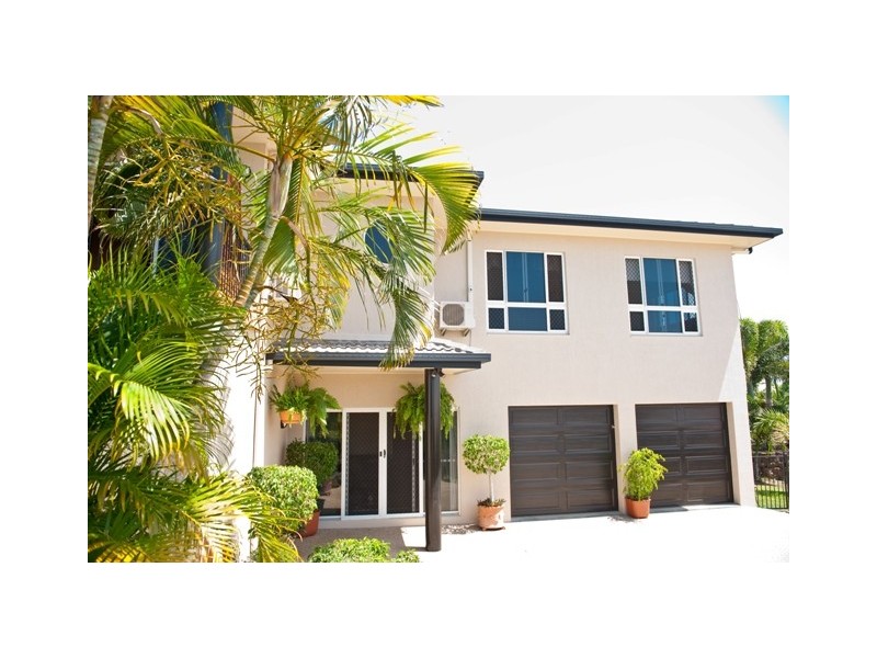 14 Sunrise Place, Blacks Beach QLD 4740