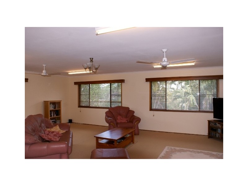 196 Hay Point Road, Mackay QLD 4740