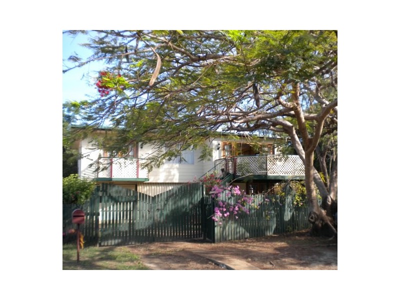 9 Marrau Crt, Slade Point QLD 4740