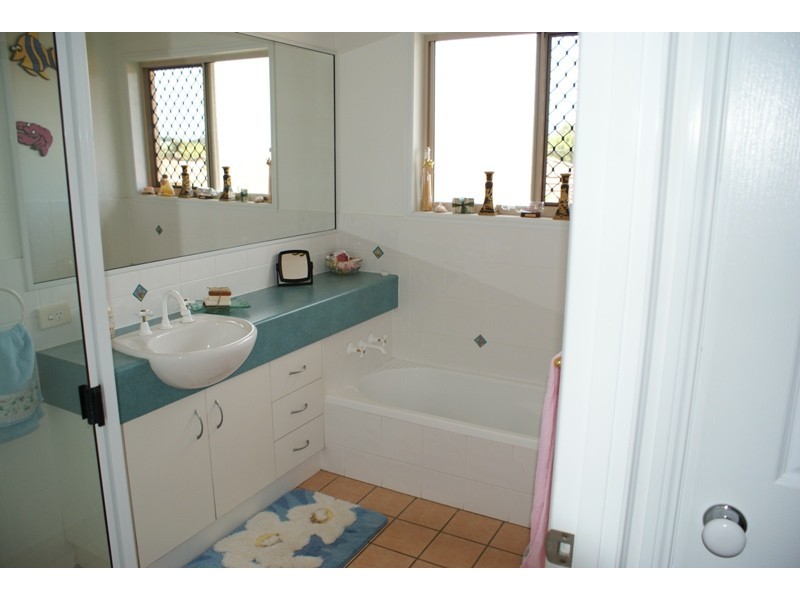 46 Kidston Ave, Rural View QLD 4740
