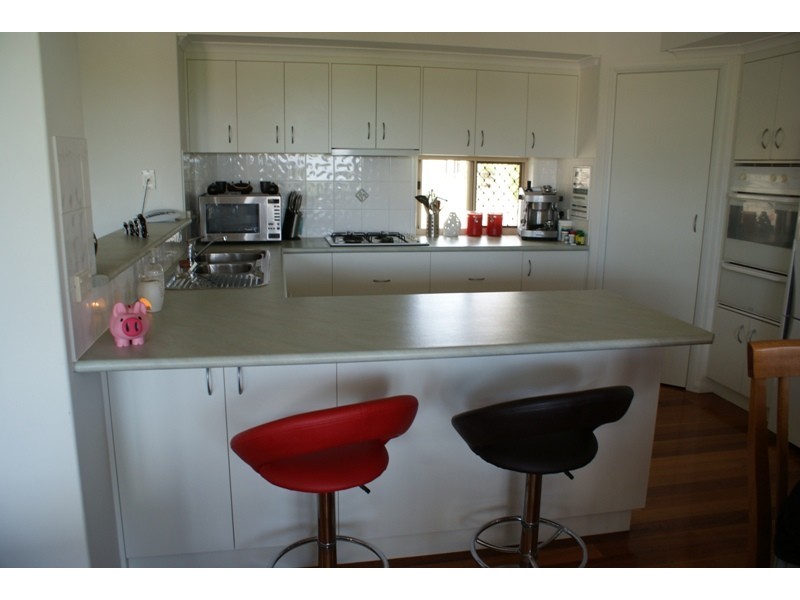 46 Kidston Ave, Rural View QLD 4740