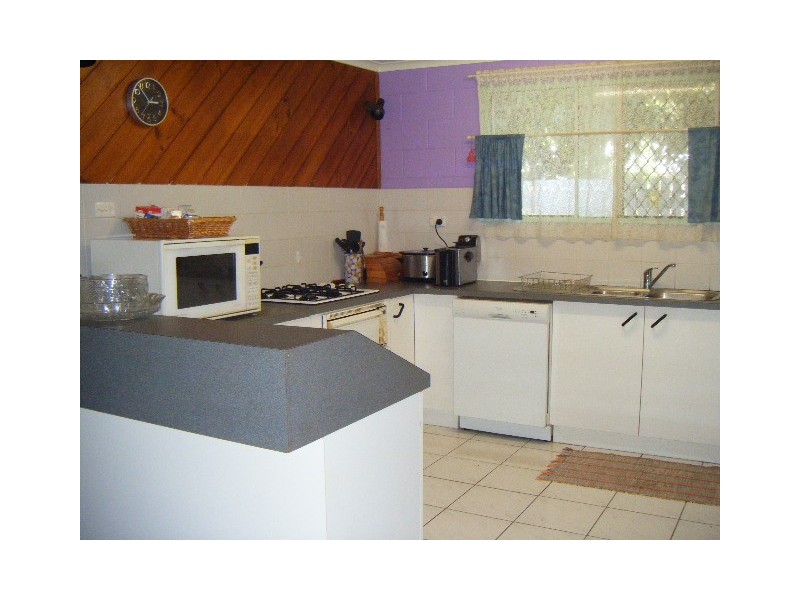 Slade Point QLD 4740