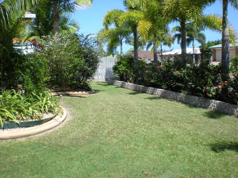 27 McCormack Avenue, Rural View QLD 4740