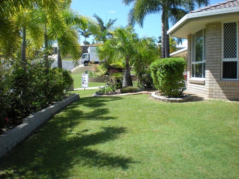 27 McCormack Avenue, Rural View QLD 4740